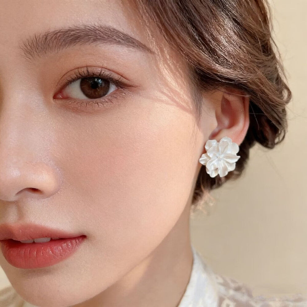 Camellia Stud Earrings - image 4