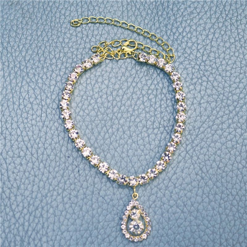 Teardrop Crystal-Style Necklace – image 10