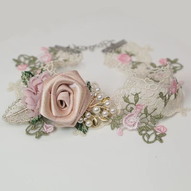 Floral Lace Necklace – image 5