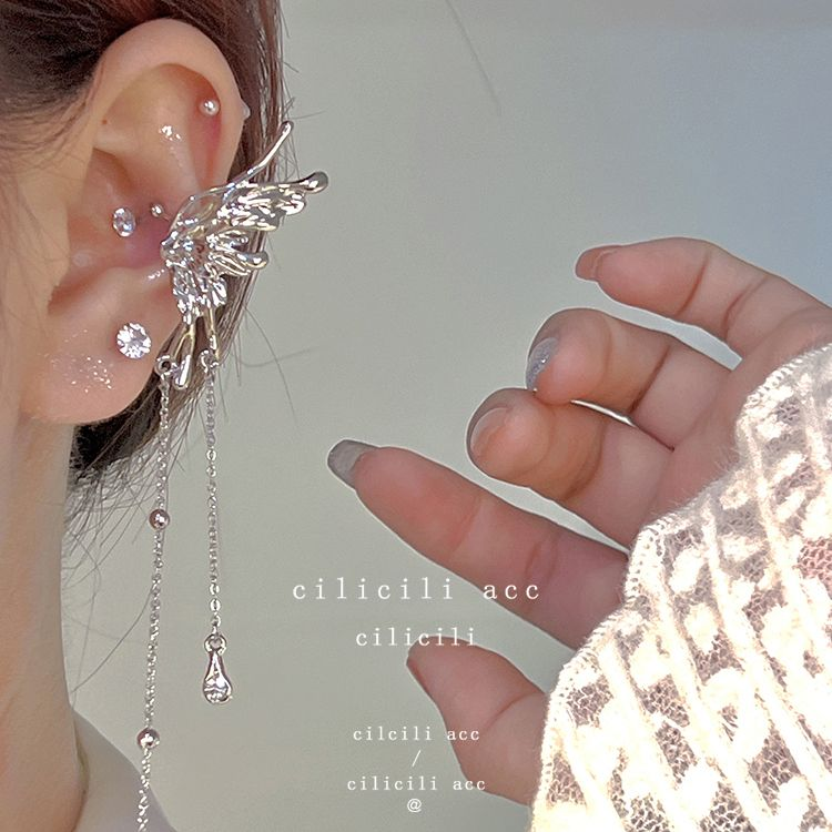 cili Pearl-Style Tassel Clip-On Earrings – image 12