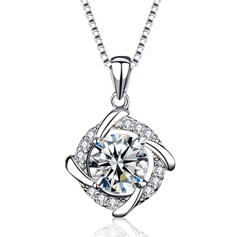 Necklace – image 4