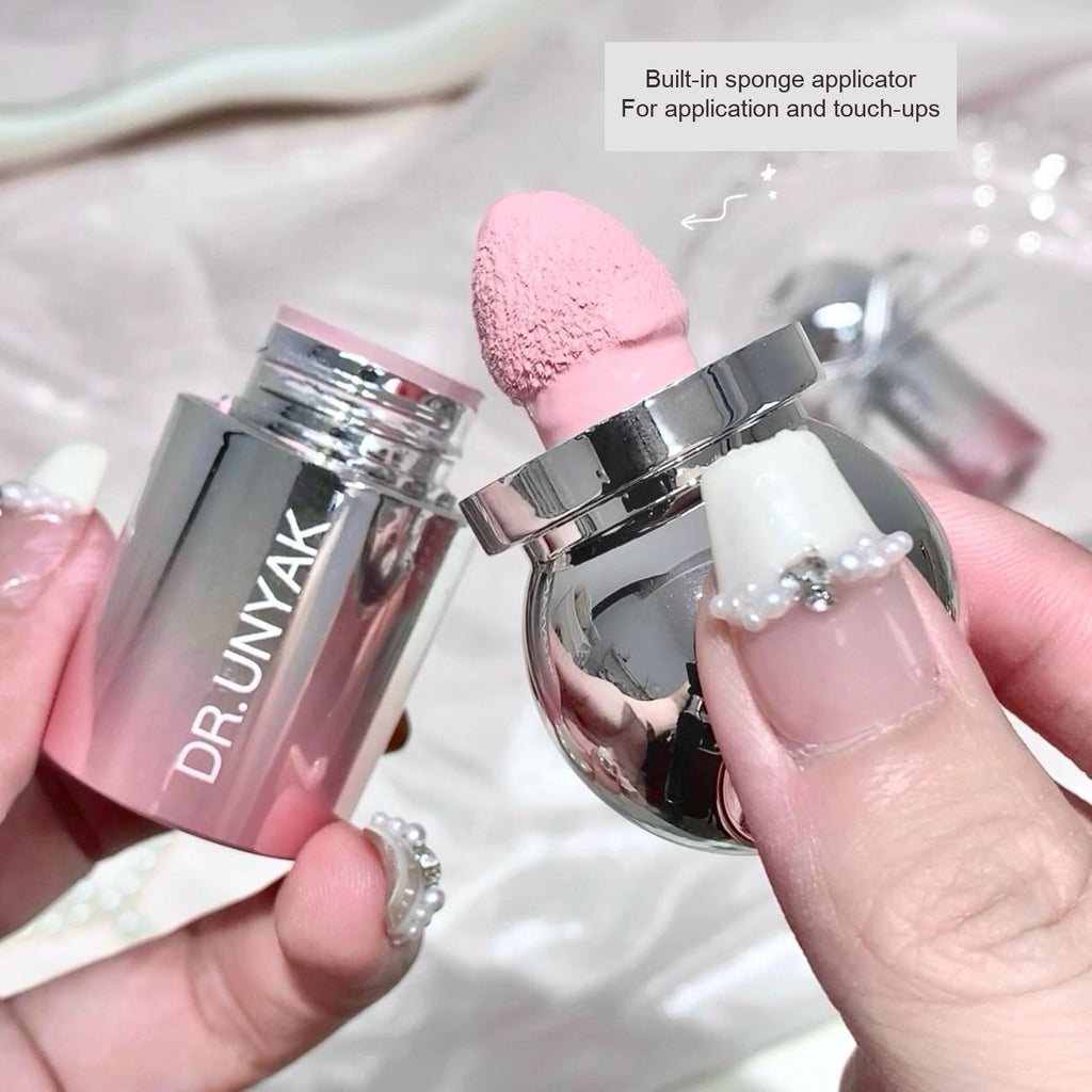 Close-up of the built-in sponge applicator on DR.UNYAK liquid blush