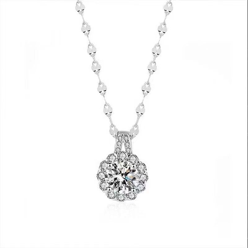 Crystal-Style Necklace – image 8