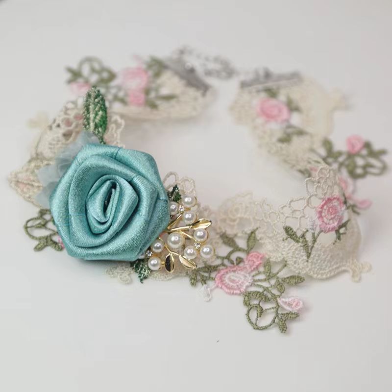 Floral Lace Necklace – image 10