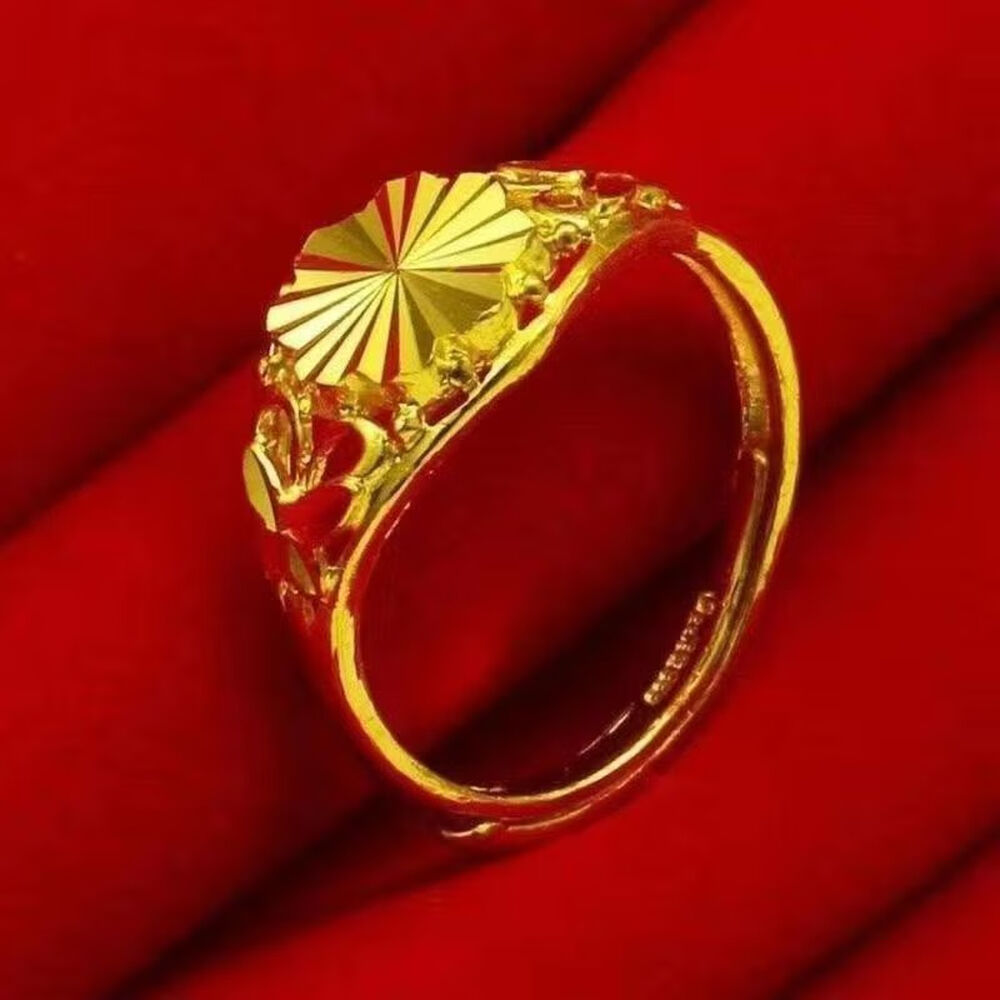 Big Flower Ring - Adjustable