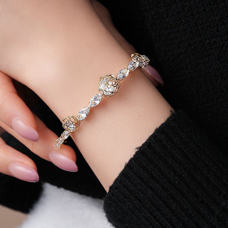 Floral Crystal-Style Adjustable Bracelet – image 9