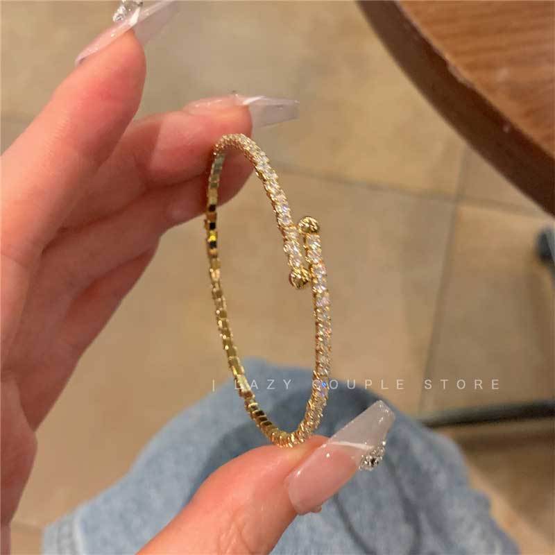 Floral Crystal-Style Adjustable Bracelet – image 2
