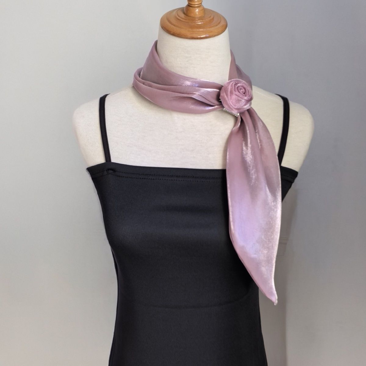 Rose Floral Scarf — product view 4