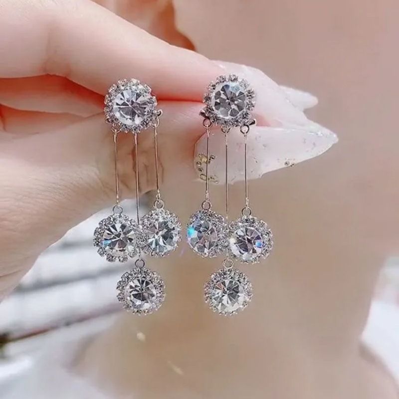 Crystal-Style Tassel Earrings – image 4