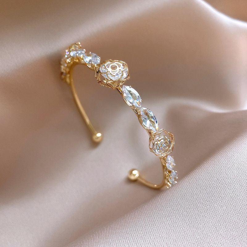 Floral Crystal-Style Adjustable Bracelet