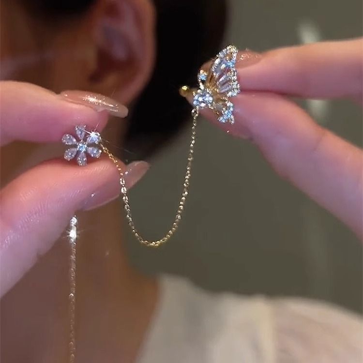 Floral Tassel Earrings – image 4