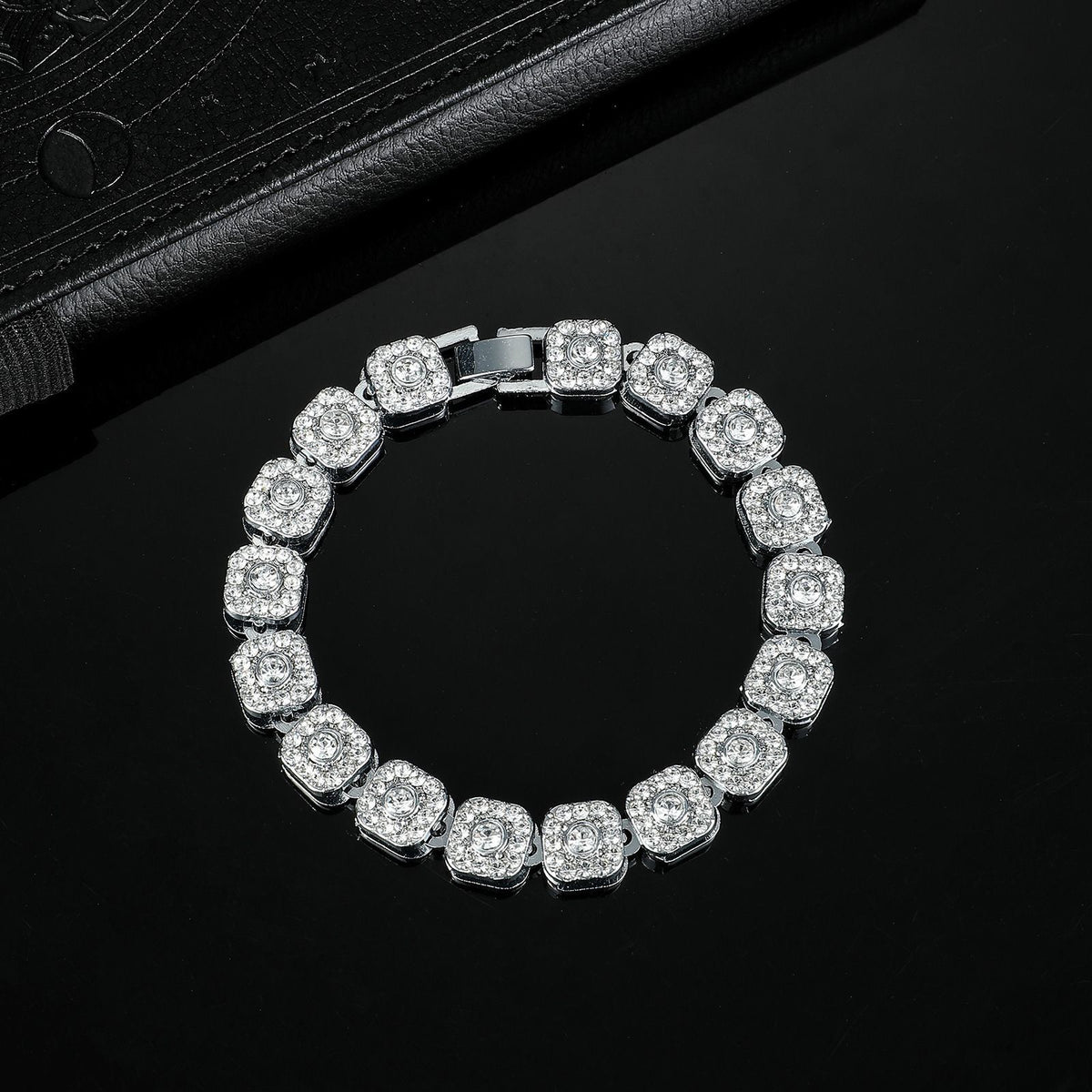 Bracelet – image 6