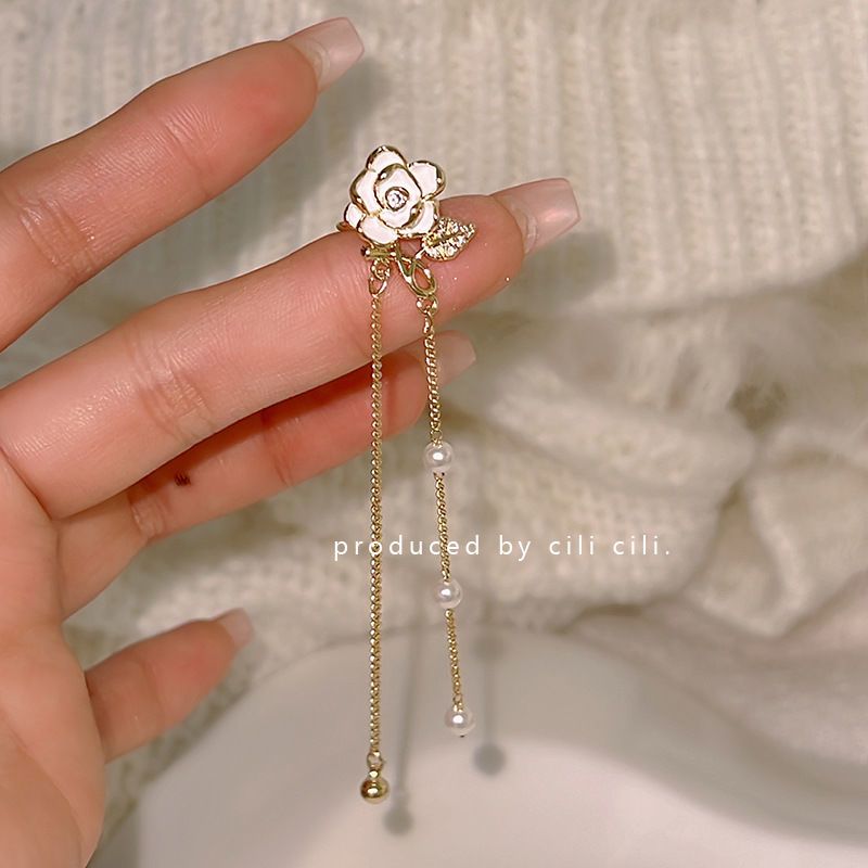Teardrop Floral Clip-On Earrings – image 7