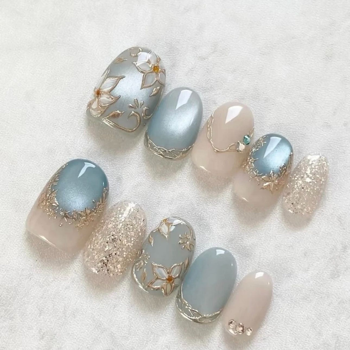 Blue Floral Press-On Nails — product view 2