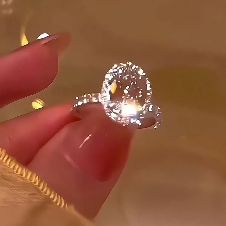 Ring – image 4