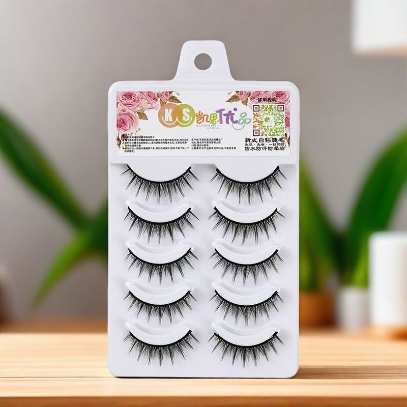 False Eyelash Set – image 10